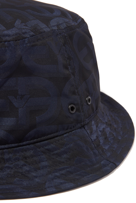 قبعة باكيت من التشكيلة المستدامة R-EA